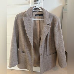 Zara Women's Beige Blazer